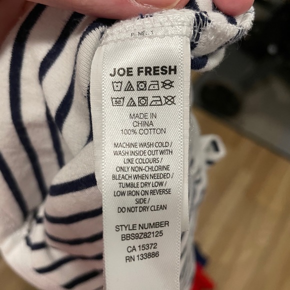3-pack joe fresh baby onesies - Picture 6 of 6